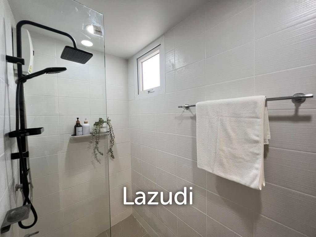 1 Bedroom 44 SQ.M The Royal Place Condo For Sale