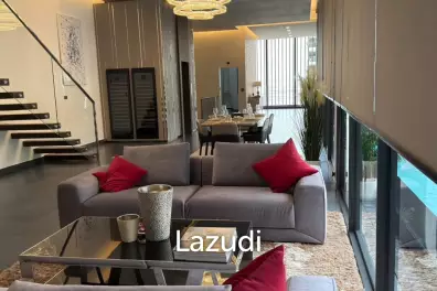 6 Bedrooms 8 Bathrooms 1,091 SQ.M. Villa in Pratumnak