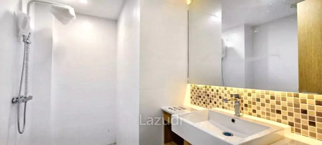 1 Bedroom 1 Bathroom 28.41 SQ.M. The Breeze Bangsaray
