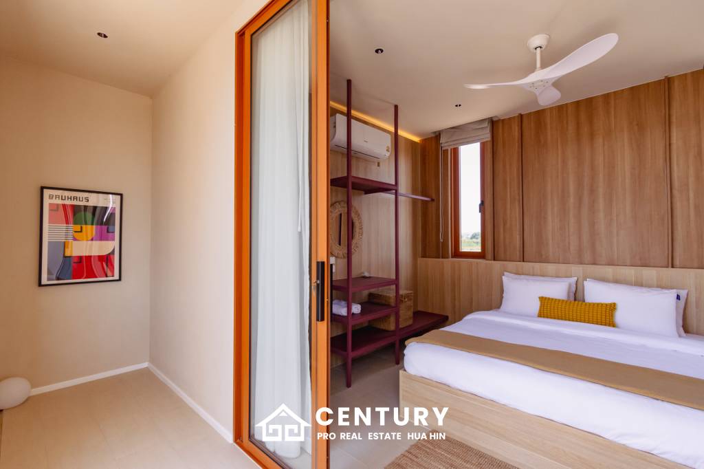 325 sqm modern pool villa in Thap Tai Hua Hin – new 2 storey home