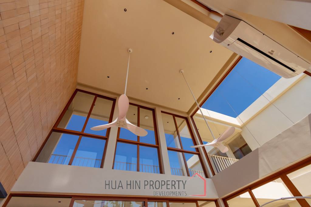 325 sqm modern pool villa in Thap Tai Hua Hin – new 2 storey home