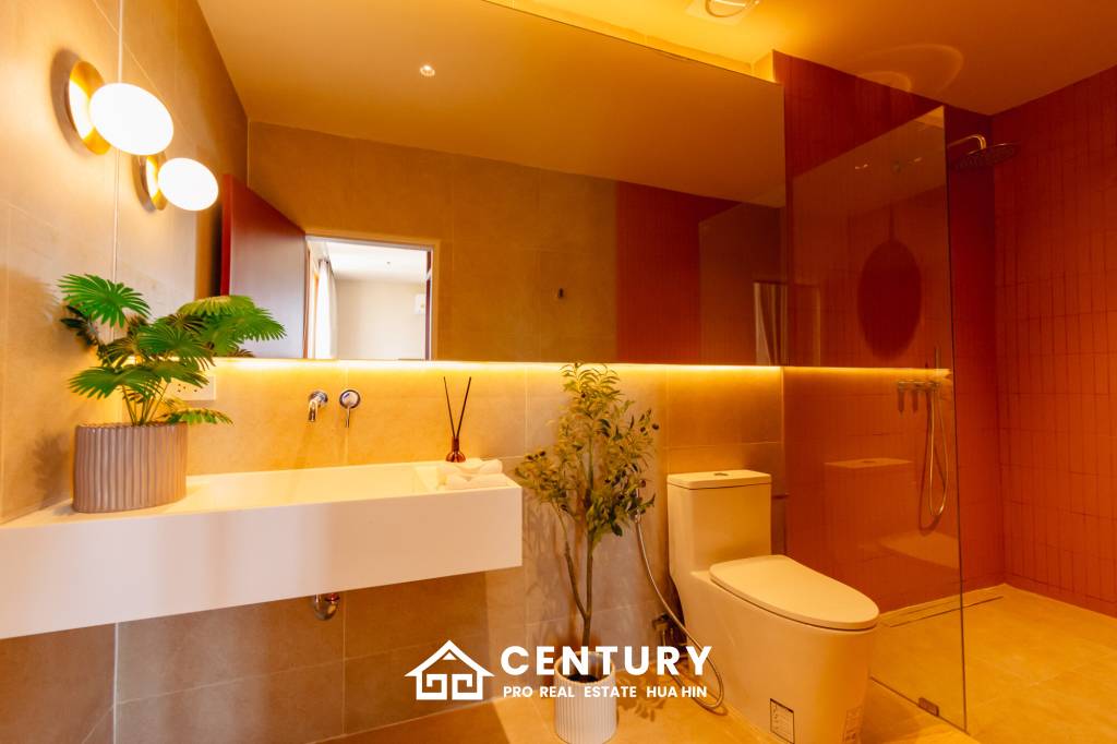 325 sqm modern pool villa in Thap Tai Hua Hin – new 2 storey home