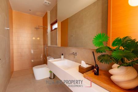 325 sqm modern pool villa in Thap Tai Hua Hin – new 2 storey home