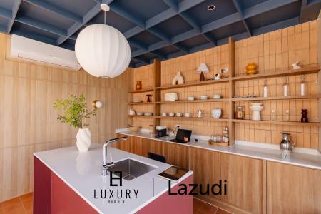 421 Kvm 5 Seng 6 Bad Villa for Salg