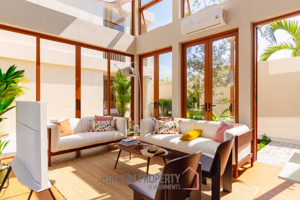 325 sqm modern pool villa in Thap Tai Hua Hin – new 2 storey home