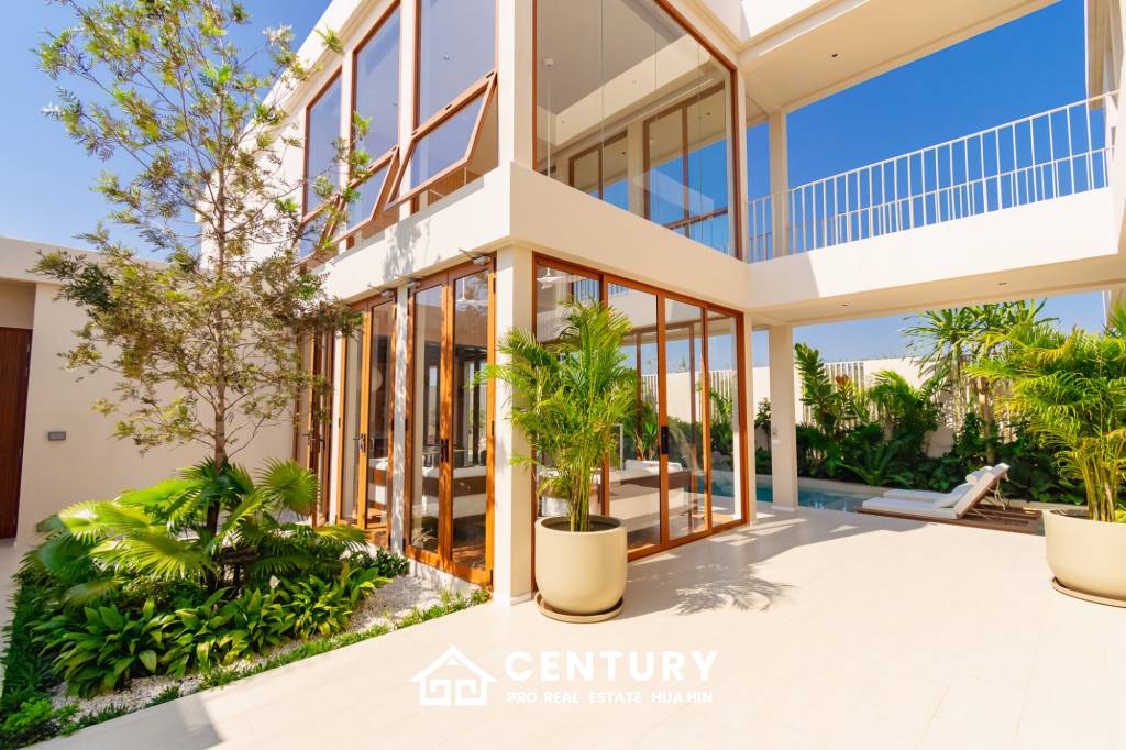 325 sqm modern pool villa in Thap Tai Hua Hin – new 2 storey home