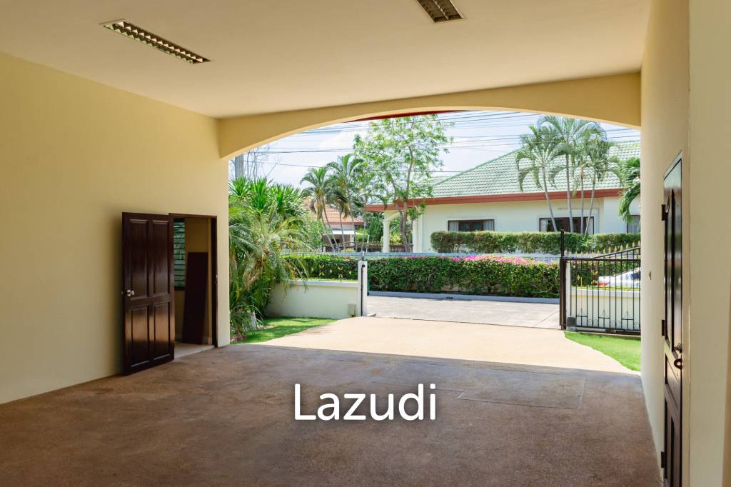 820 Sqm 3 Bed 3 Bath Villa For Sale