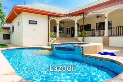 STUART PARK : RENOVATED  3 BED POOL VILLA AT HUA HIN 126
