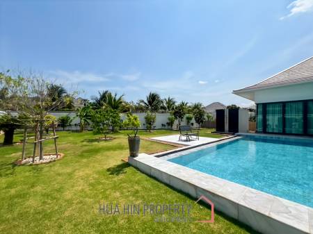 For Sale : Luxury 3-Bed Villa with Pool in Aria 2 Hua Hin