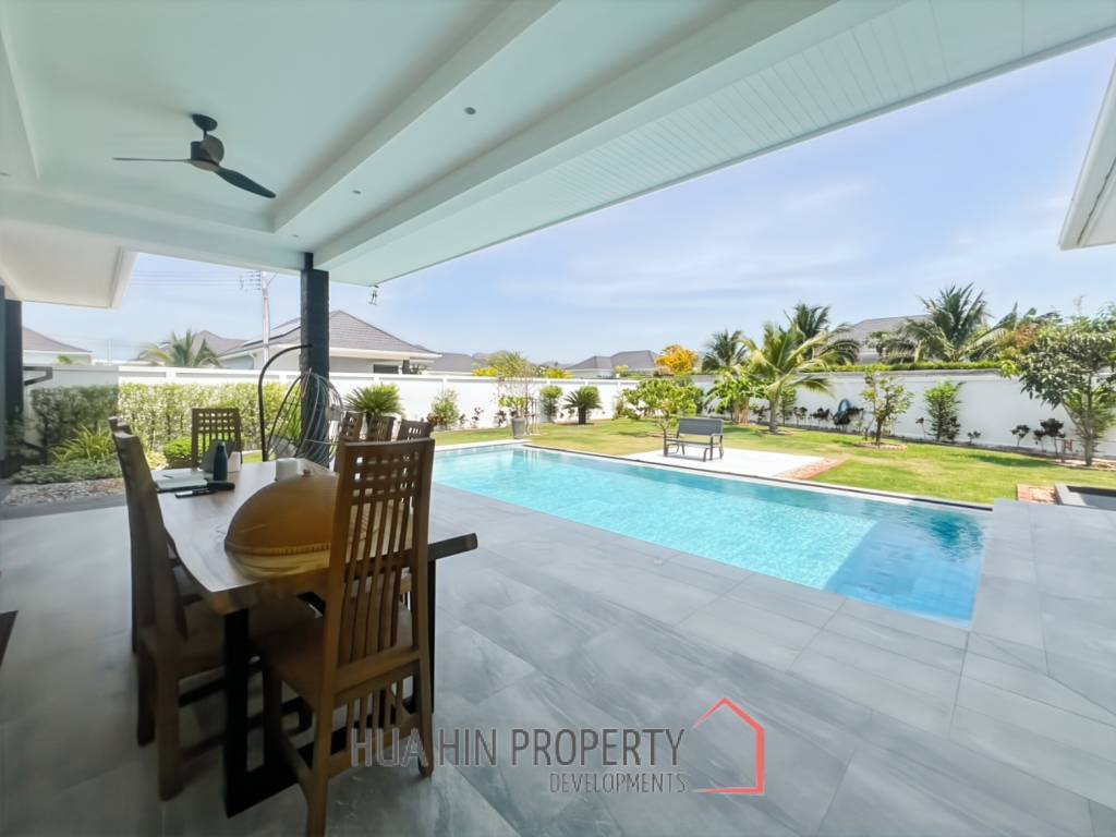 For Sale : Luxury 3-Bed Villa with Pool in Aria 2 Hua Hin