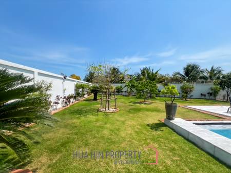 For Sale : Luxury 3-Bed Villa with Pool in Aria 2 Hua Hin