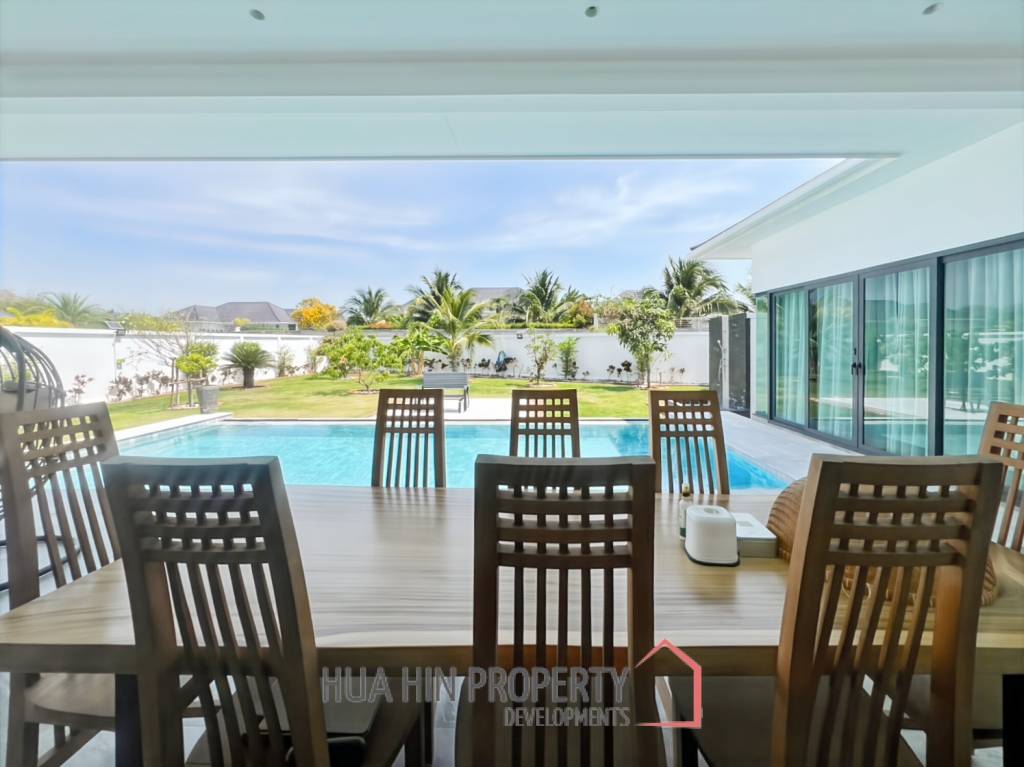 For Sale : Luxury 3-Bed Villa with Pool in Aria 2 Hua Hin
