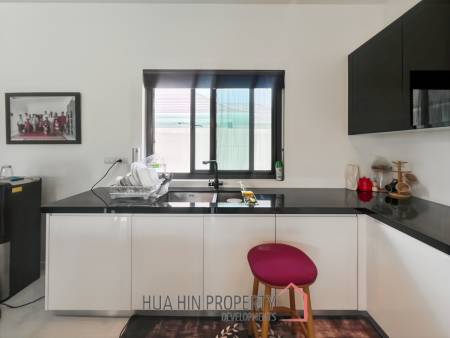 For Sale : Luxury 3-Bed Villa with Pool in Aria 2 Hua Hin