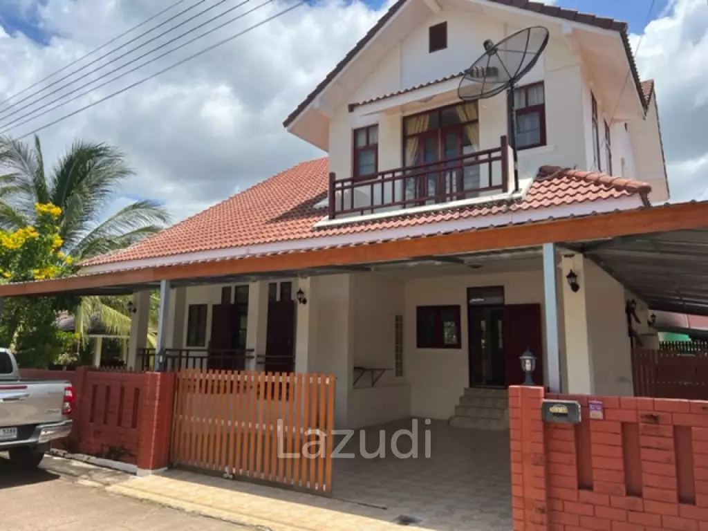 TROPICAL OCEAN VIEW : 3 bed 2 storey villa