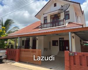 TROPICAL OCEAN VIEW : 3 bed 2 storey villa