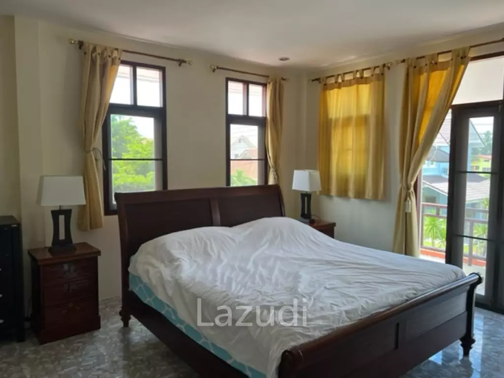 TROPICAL OCEAN VIEW : 3 bed 2 storey villa