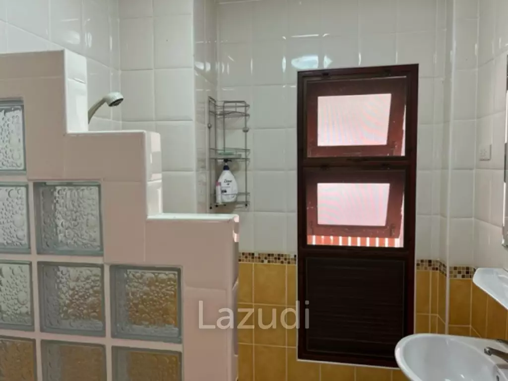 TROPICAL OCEAN VIEW : 3 bed 2 storey villa
