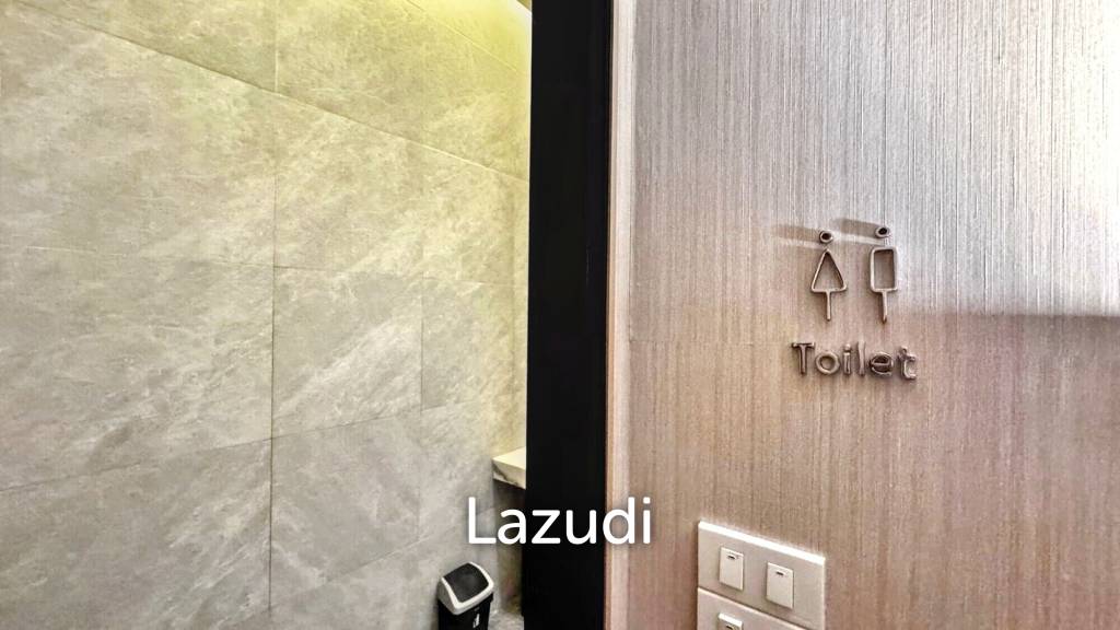Luxurious Office for Rent in Khlong Toei Nuea