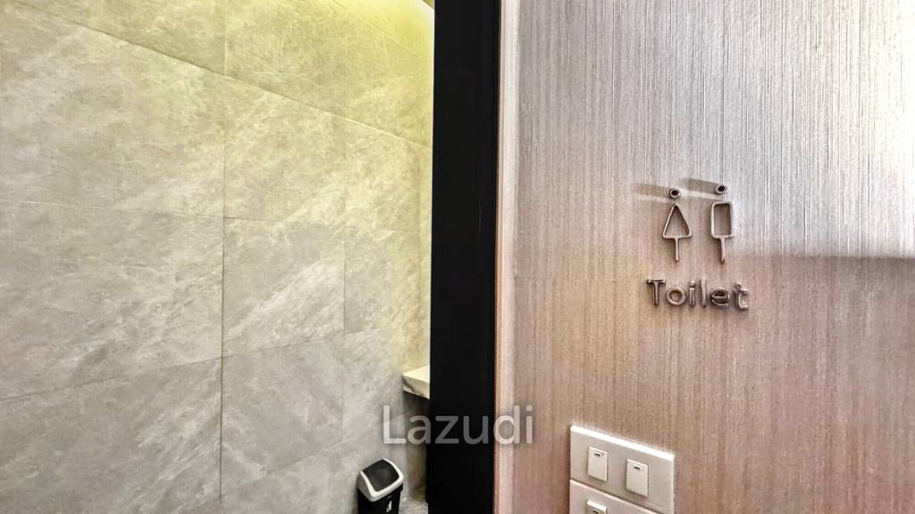 Luxurious Office for Rent in Khlong Toei Nuea