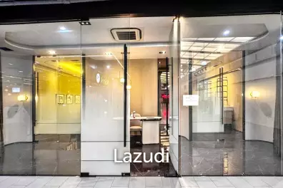 Luxurious Office for Rent in Khlong Toei Nuea