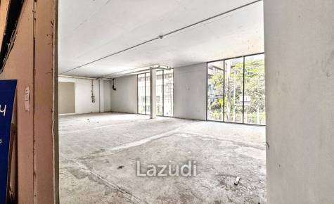 Asoke Montri High Traffic Retail Space for Rent