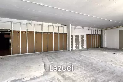 Asoke Montri High Traffic Retail Space for Rent