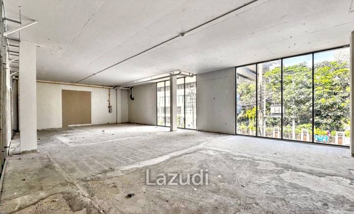 Asoke Montri High Traffic Retail Space for Rent