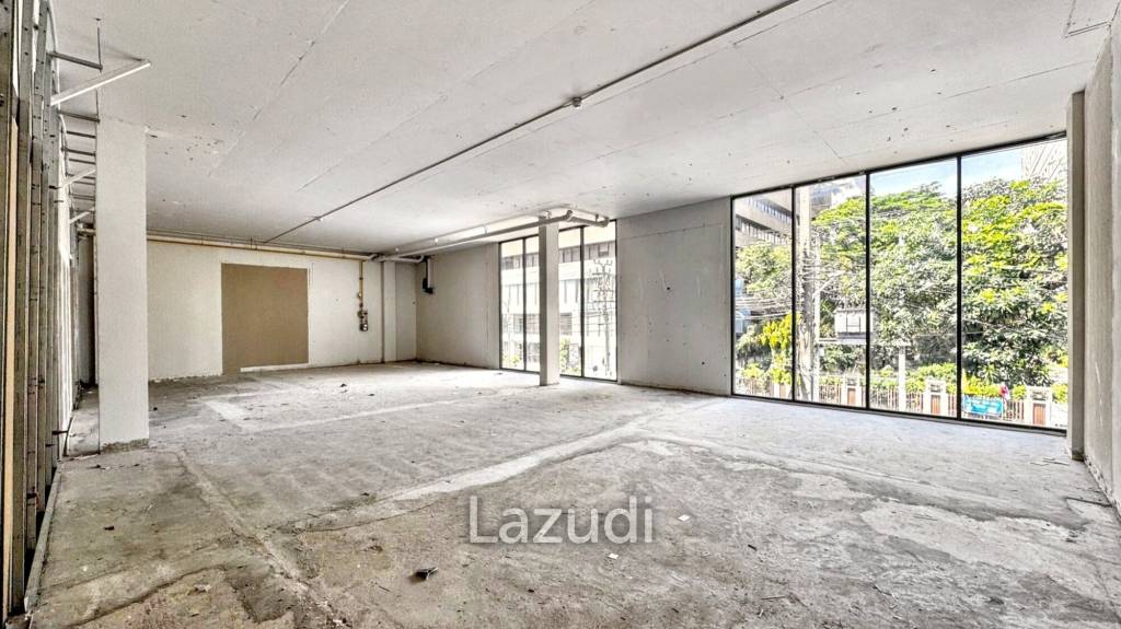 Asoke Montri High Traffic Retail Space for Rent