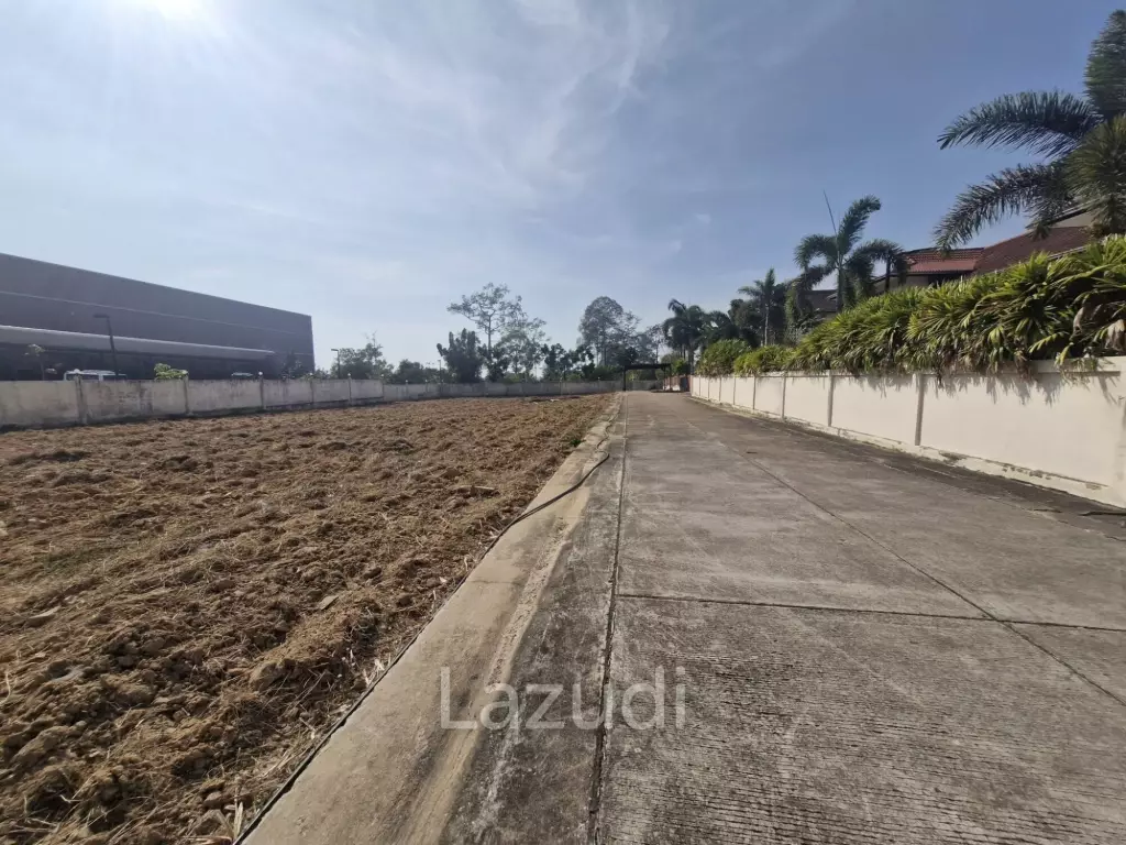 3 Rai 45 SQ.Wah Land Near Phoenix Golf Course