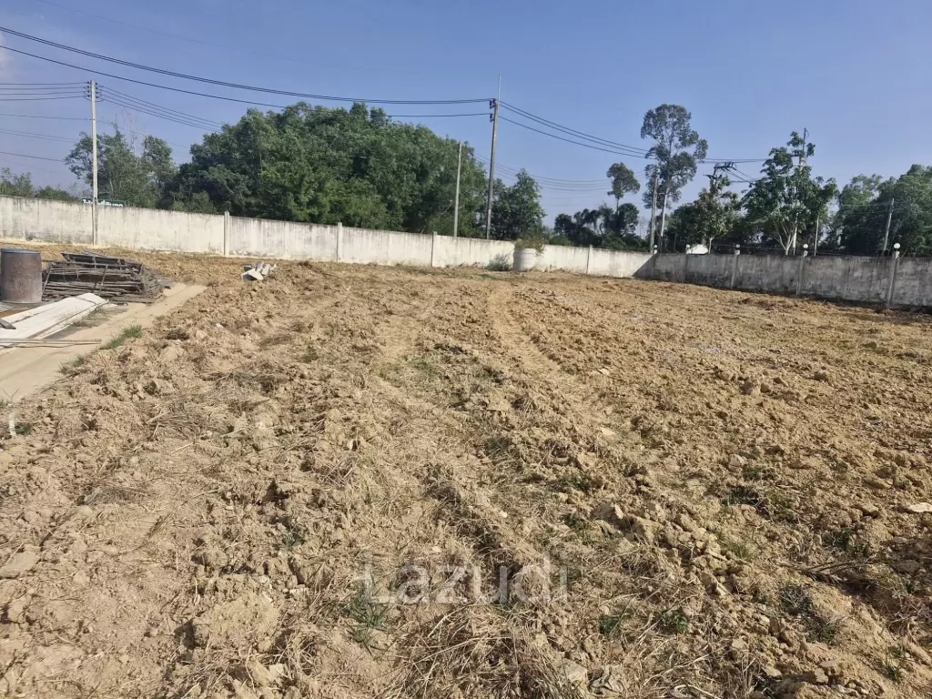 3 Rai 45 SQ.Wah Land Near Phoenix Golf Course
