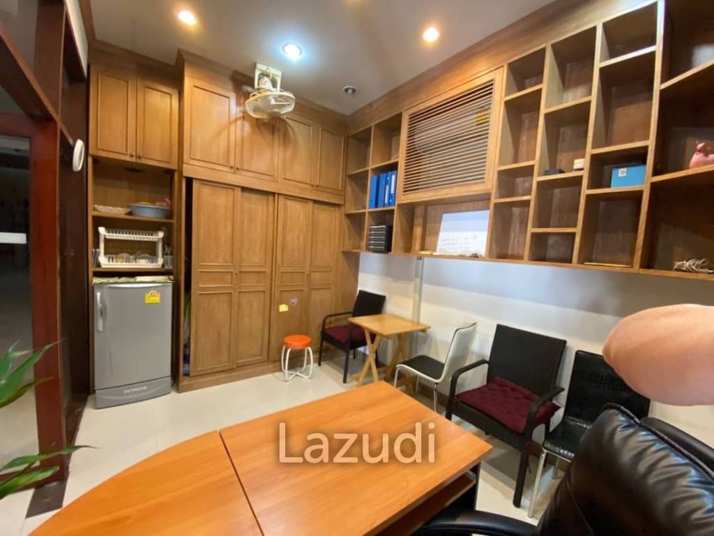 Office for Sale in Thappraya Area