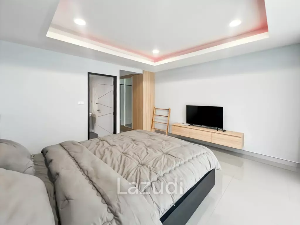 Modern 4 Bedroom Villa with Private Pool in Khao Takiab Hua Hin