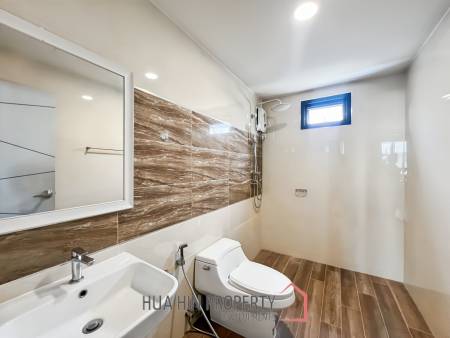 For Sale : Modern 4 Bedroom Villa in Khao Takiab Hua Hin