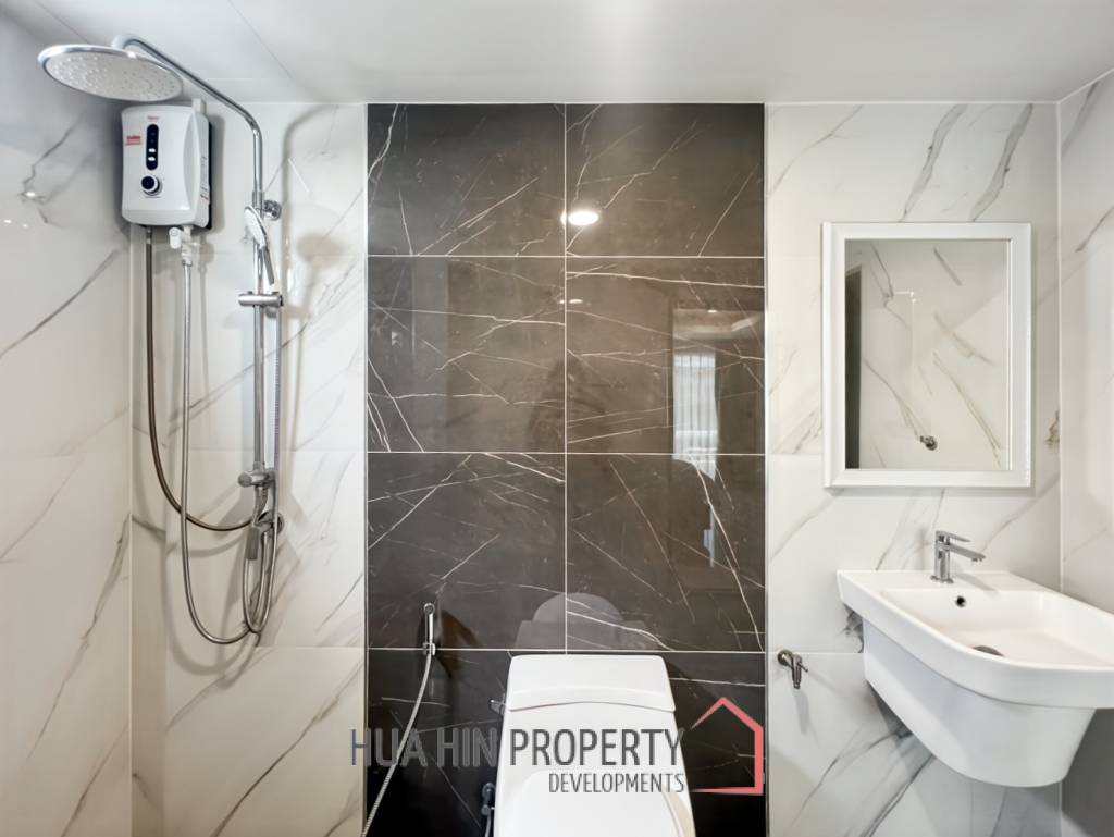For Sale : Modern 4 Bedroom Villa in Khao Takiab Hua Hin