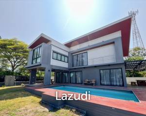 Modern Two Story 4 Bedroom Villa in Khao Takiab Hua Hin - For Sale