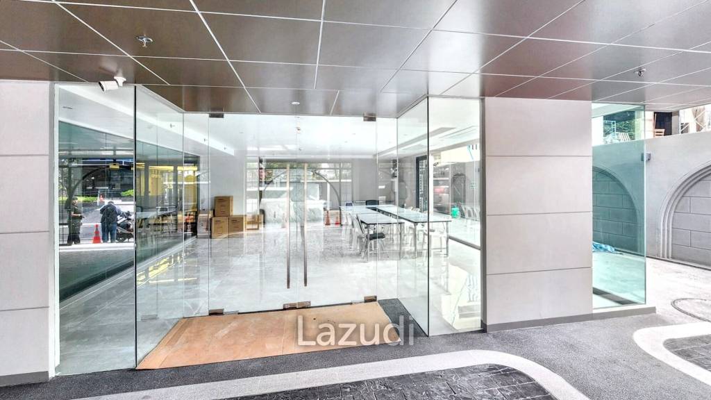 70sqm Retail Space in New Luxury Residential Building on Sukhumvit 39 – Perfect for Your Next Business!