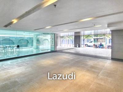 70sqm Retail Space in New Luxury Residential Building on Sukhumvit 39 – Perfect for Your Next Business!