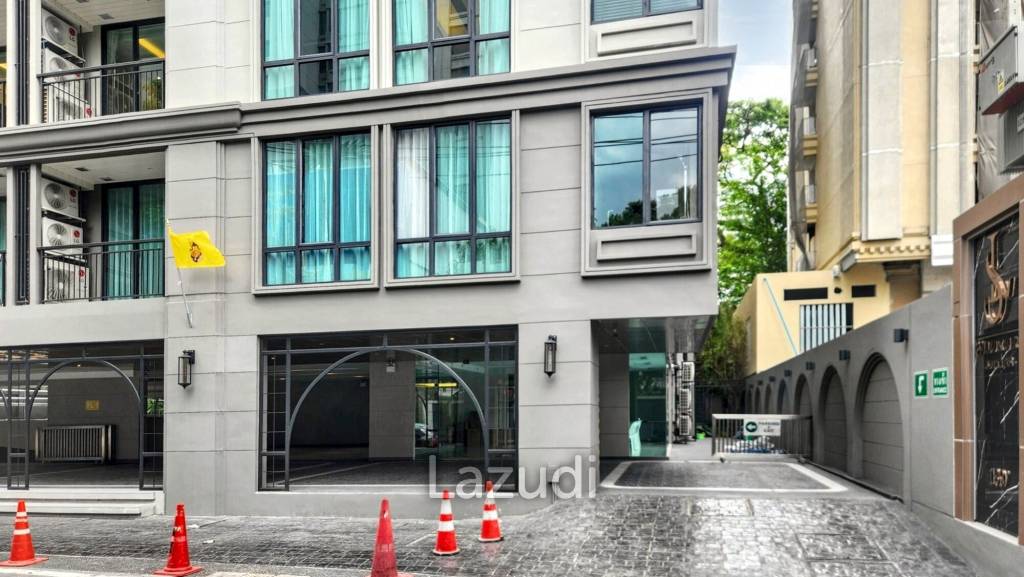 70sqm Retail Space in New Luxury Residential Building on Sukhumvit 39 – Perfect for Your Next Business!
