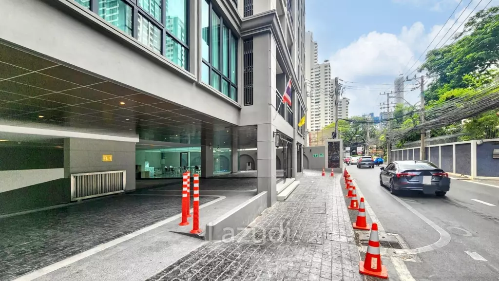70sqm Retail Space in New Luxury Residential Building on Sukhumvit 39 – Perfect for Your Next Business!