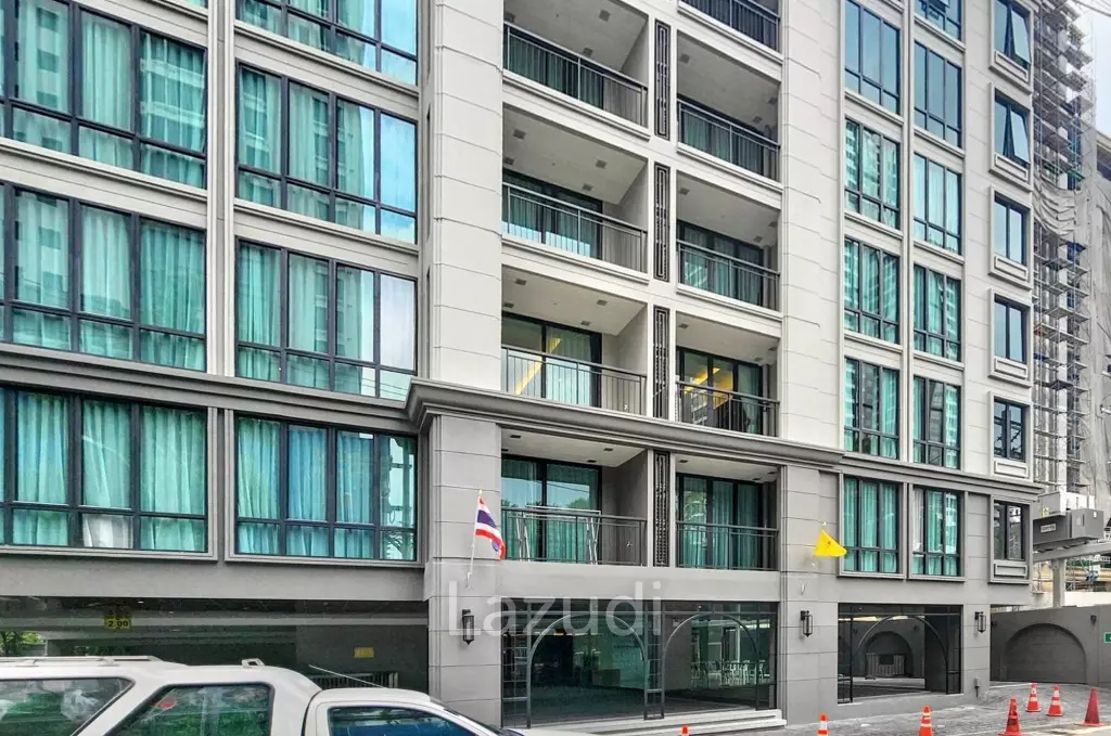 70sqm Retail Space in New Luxury Residential Building on Sukhumvit 39 – Perfect for Your Next Business!