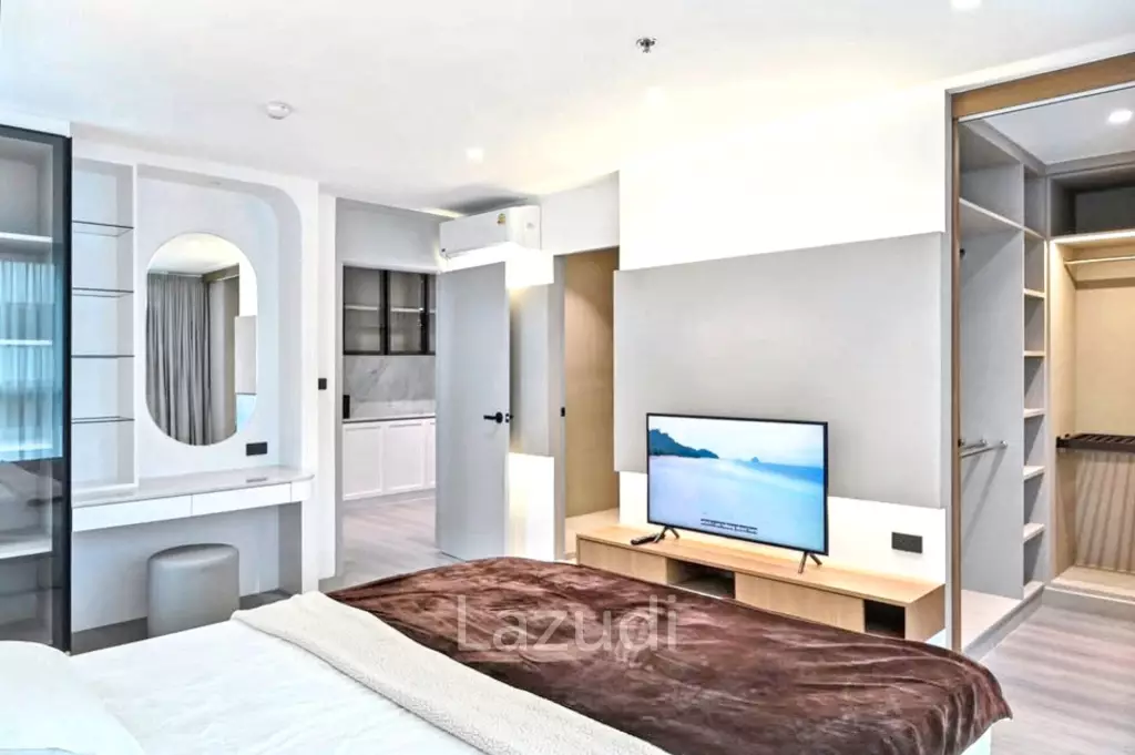 3 Bed 3 Bath 124 SQ.M Sukhumvit Living Town
