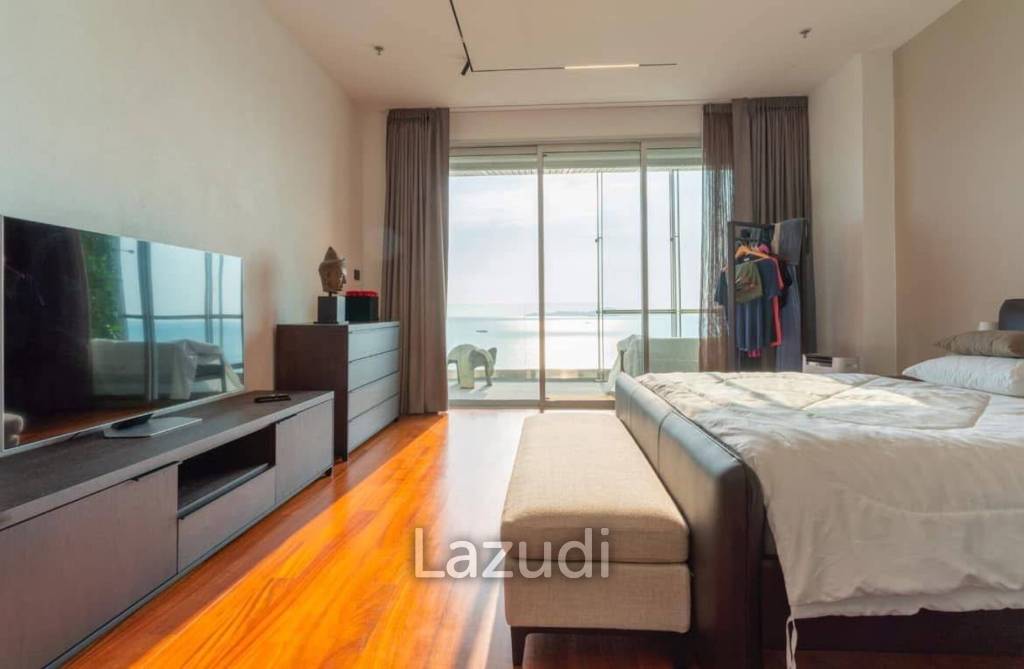 2 Bedrooms 2 Bathrooms 253.39 SQ.M. The Cove Pattaya