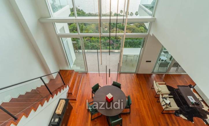 2 Bedrooms 2 Bathrooms 253.39 SQ.M. The Cove Pattaya