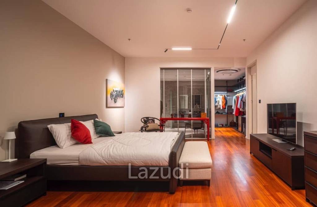2 Bedrooms 2 Bathrooms 253.39 SQ.M. The Cove Pattaya