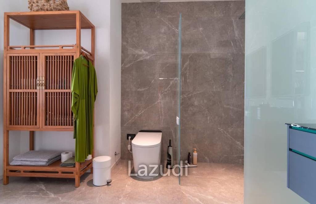 2 Bedrooms 2 Bathrooms 253.39 SQ.M. The Cove Pattaya