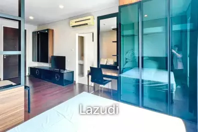 Studio 1 Bathroom 35 SQ.M  Ivy Thonglor