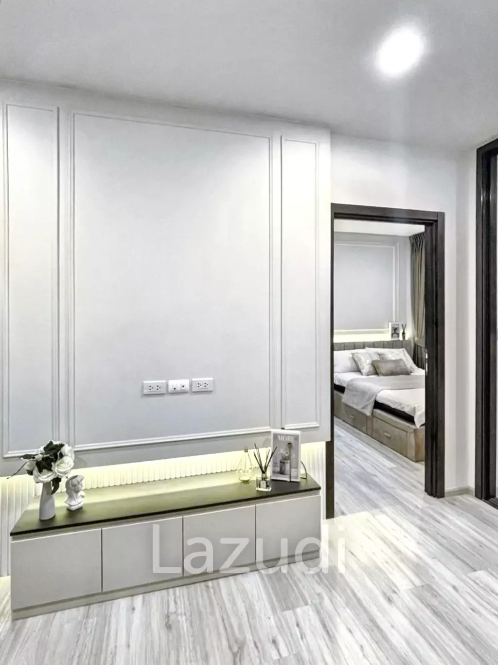 1 Bedroom 1 Bathroom 35 SQ.M XT Huaykwang