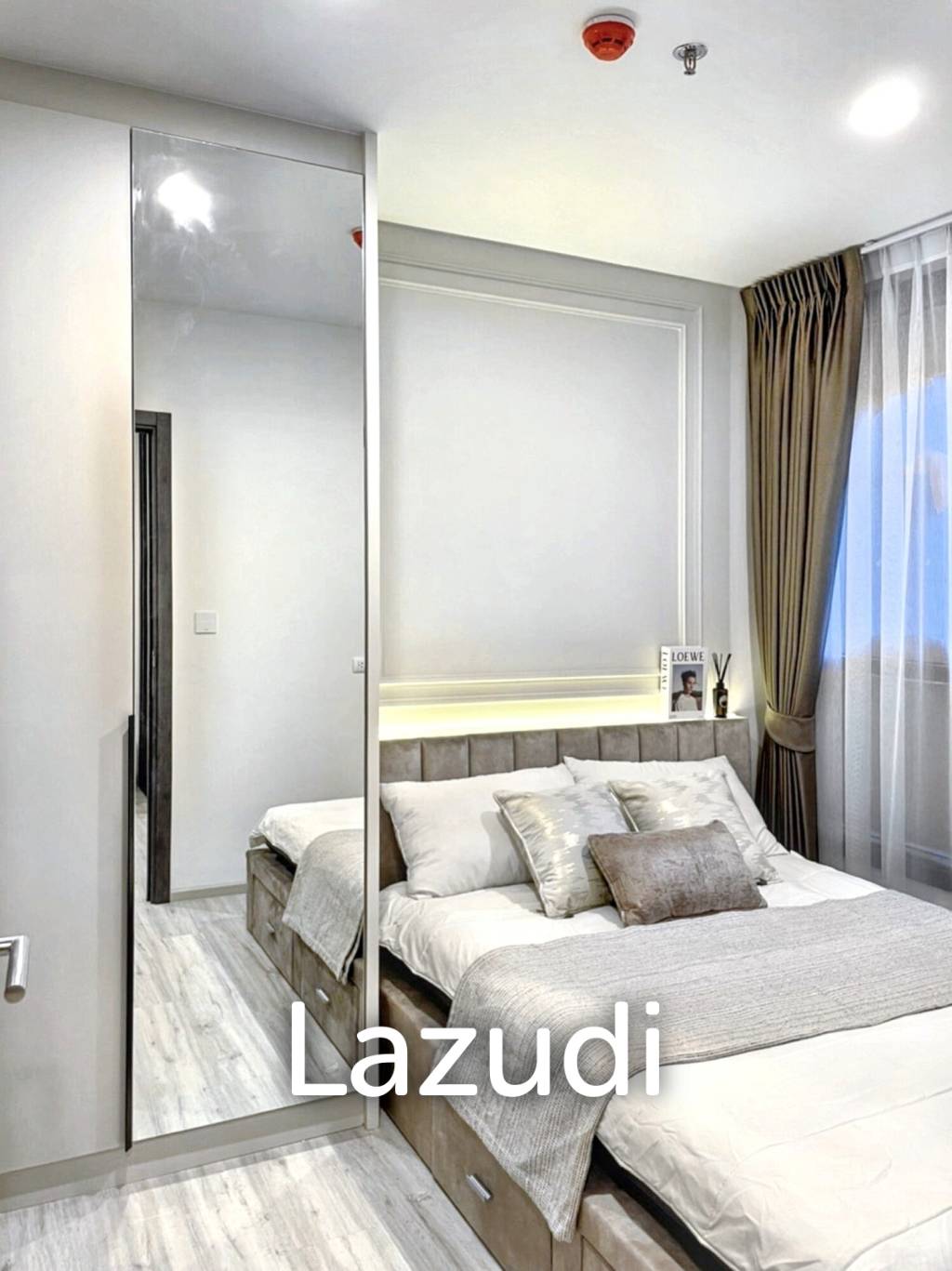 1 Bedroom 1 Bathroom 35 SQ.M XT Huaykwang