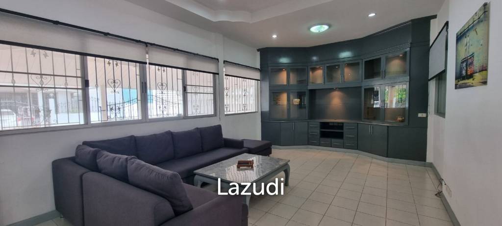 3 Beds 2 Baths 110 SQ.M. Chockchai Garden Home 2
