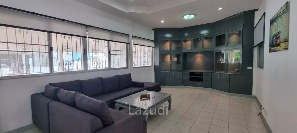 3 Beds 2 Baths 110 SQ.M. Chockchai Garden Home 2